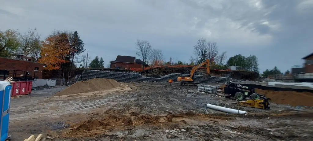 Mur de soutenement Excavation à Gatineau - Excavation LE-BO Construction